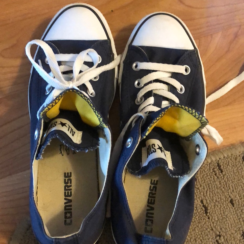 Dark blue converse all stars. Worn one time.